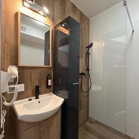 Niron Krolowej Jadwigi Złotów