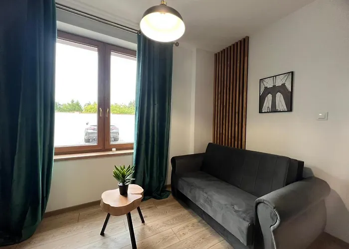 Niron Królowej Jadwigi * Złotów