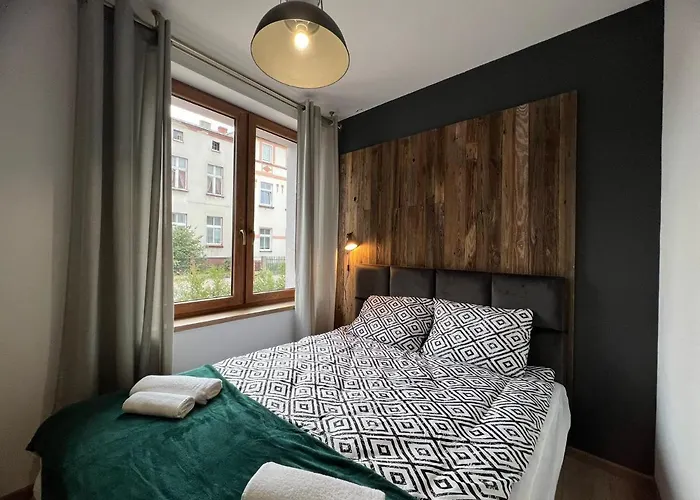 Niron Królowej Jadwigi Apartamento *