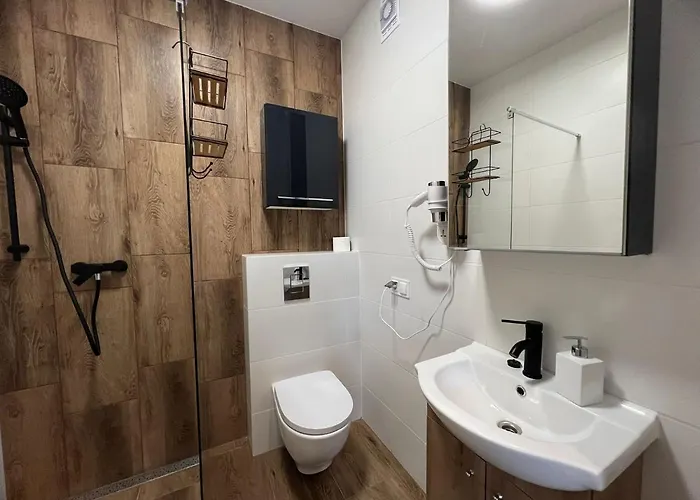 Niron Królowej Jadwigi Apartamento