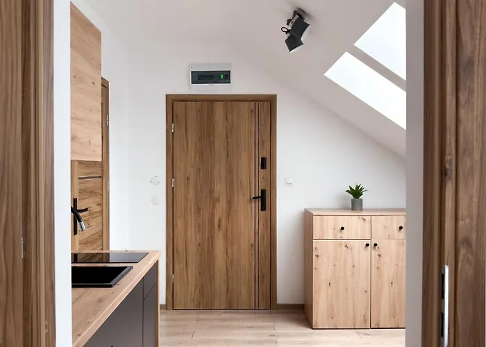 Niron Królowej Jadwigi * Złotów